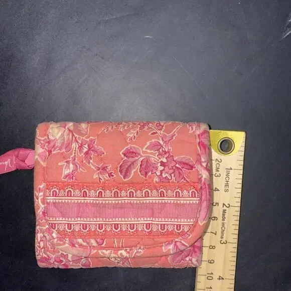 Vintage Vera Bradley Pink Hope Toile Cards Cuties Retired Tri-Fold Wallet - Picture 2 of 10